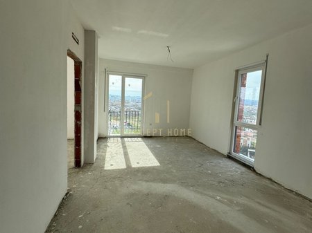 Shitet Apartament 1+1 ne Paskuqan