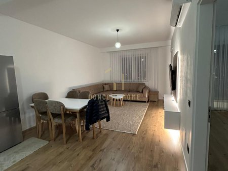 Jepet me qera apartament 2+1 ne Paskuqan