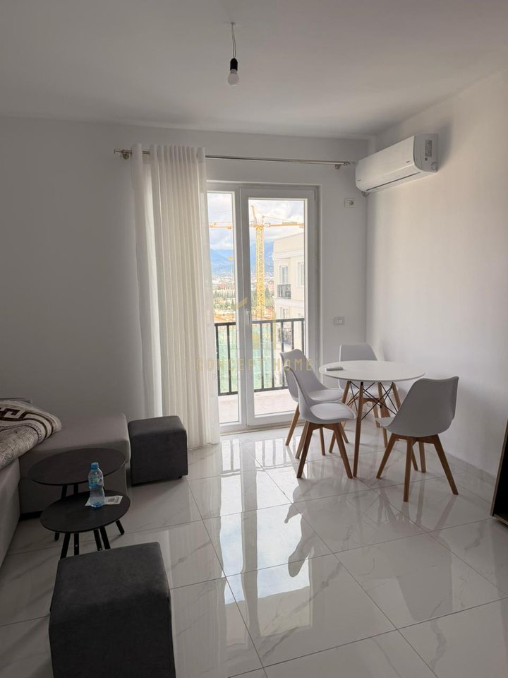 2+1 apartment for rent in Kamez