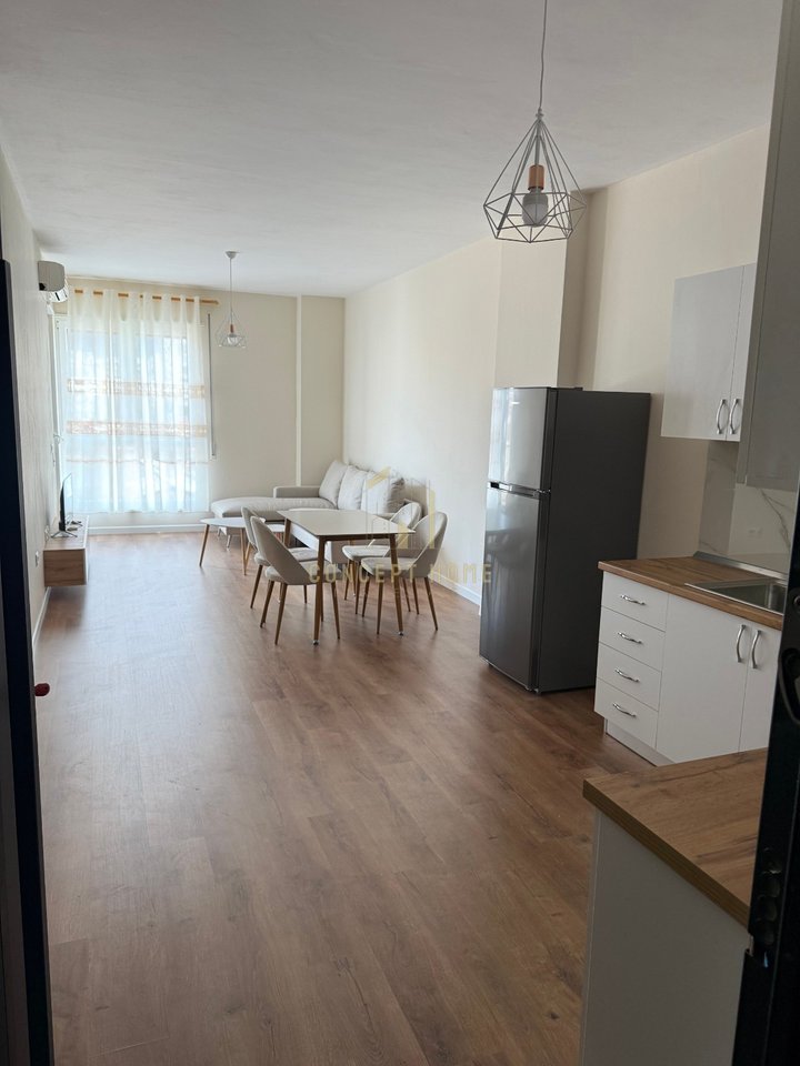 Appartamento 1+1+Ripostiglio in affitto il 5 maggio