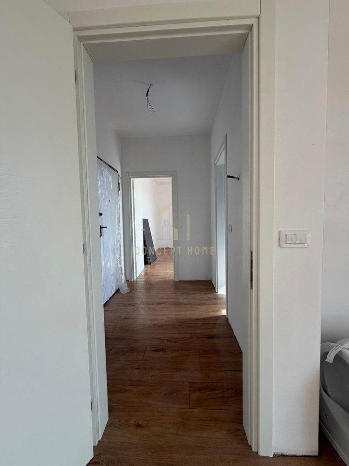 Shitet apartament 1+1 ne Paskuqan