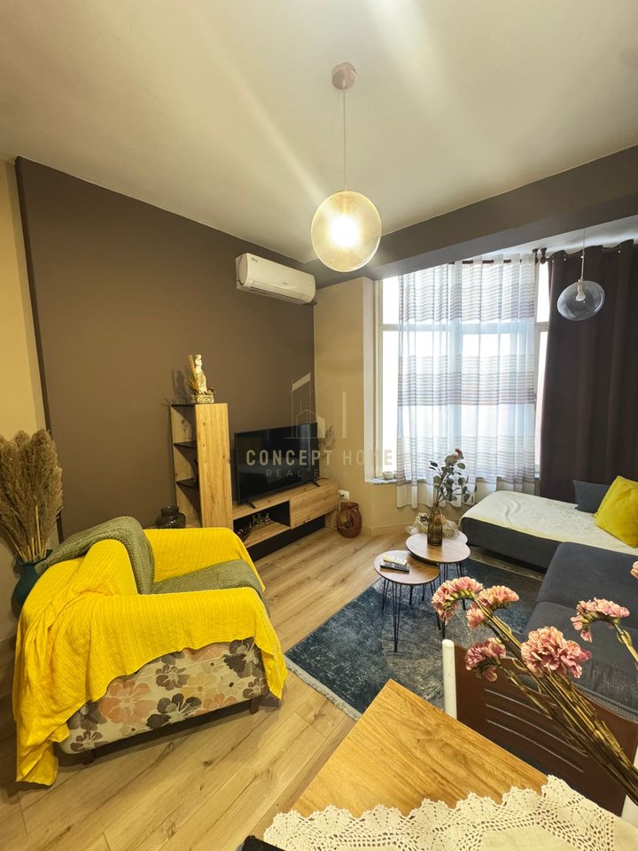 Appartamento 1+1 in affitto ad Astir