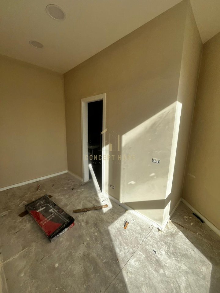 Jepet me Qera  Vile 3 kate tek Liqeni i Thate