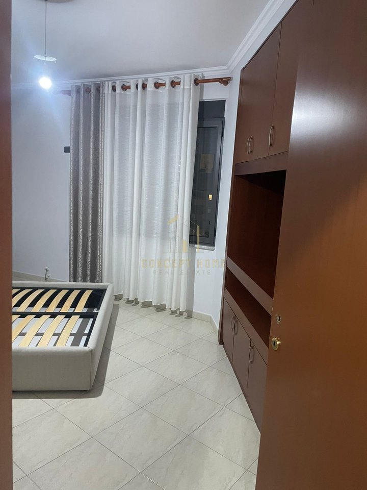 Apartament 2+1+2 Me Qira në Qendër, tek 9 Kateshet - 800€ | kati 7