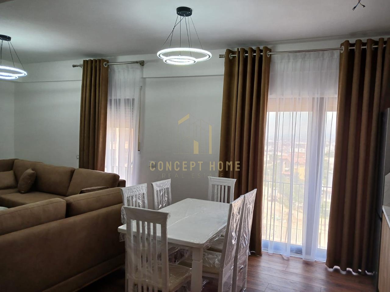 Jepet me qera apartment 2+1+parkim tek Kodra e Diellit 2