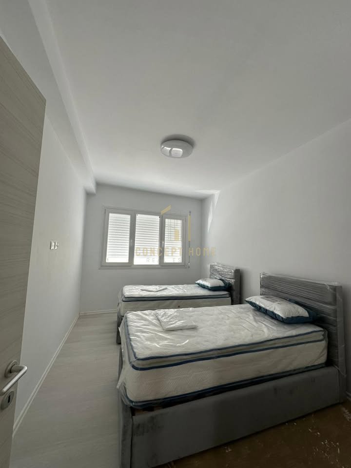 Jepet Me Qera Apartament 2+1+2 Ne Astir (River Residence)