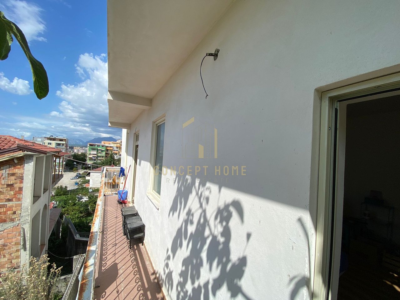 Apartament 1+1 Me Qira tek Qytet Studenti - 300€ |  në katin e parë