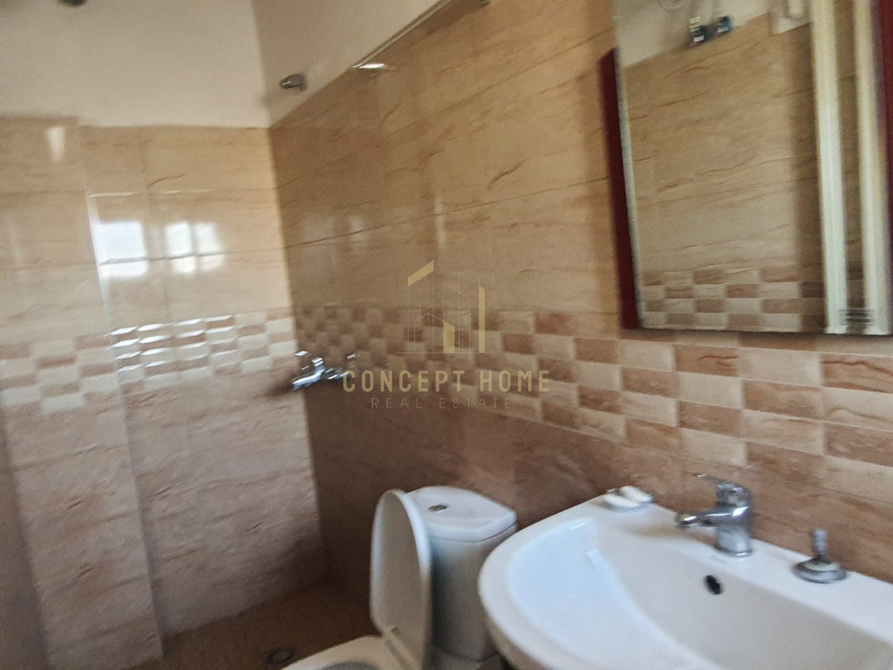 Apartament 1+1 Me Qira në Ali Demi, Tirana - 320€ | 60 m²