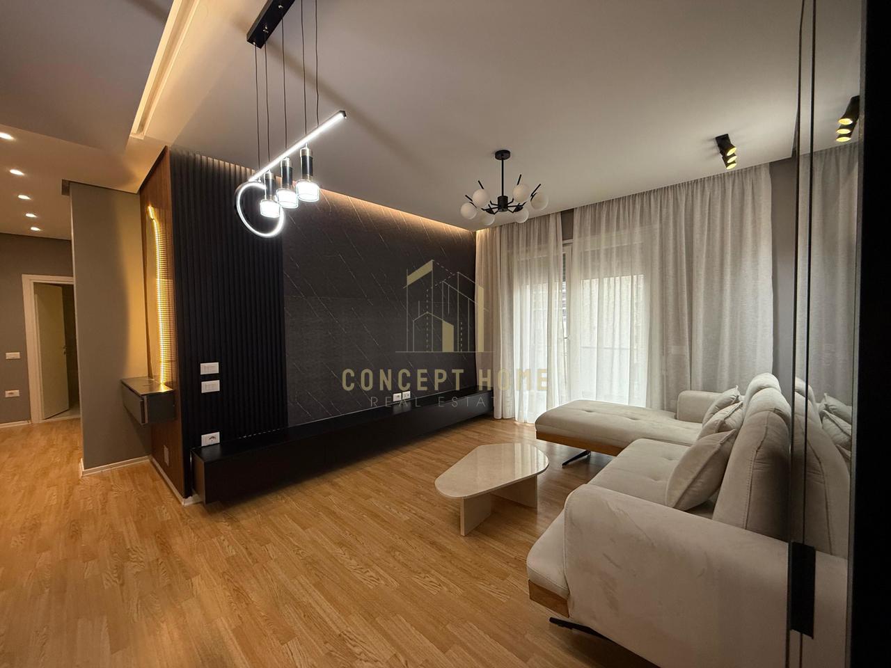 A 2+1 apartment is for rent in the Center.