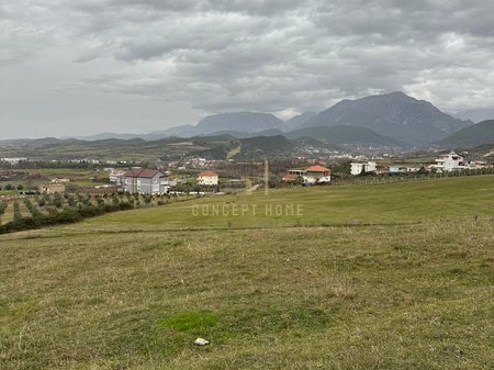 Terreno in affitto a Paskuqan, Kodër e Kuqe, Tirana - 1500€ | 5500 m²