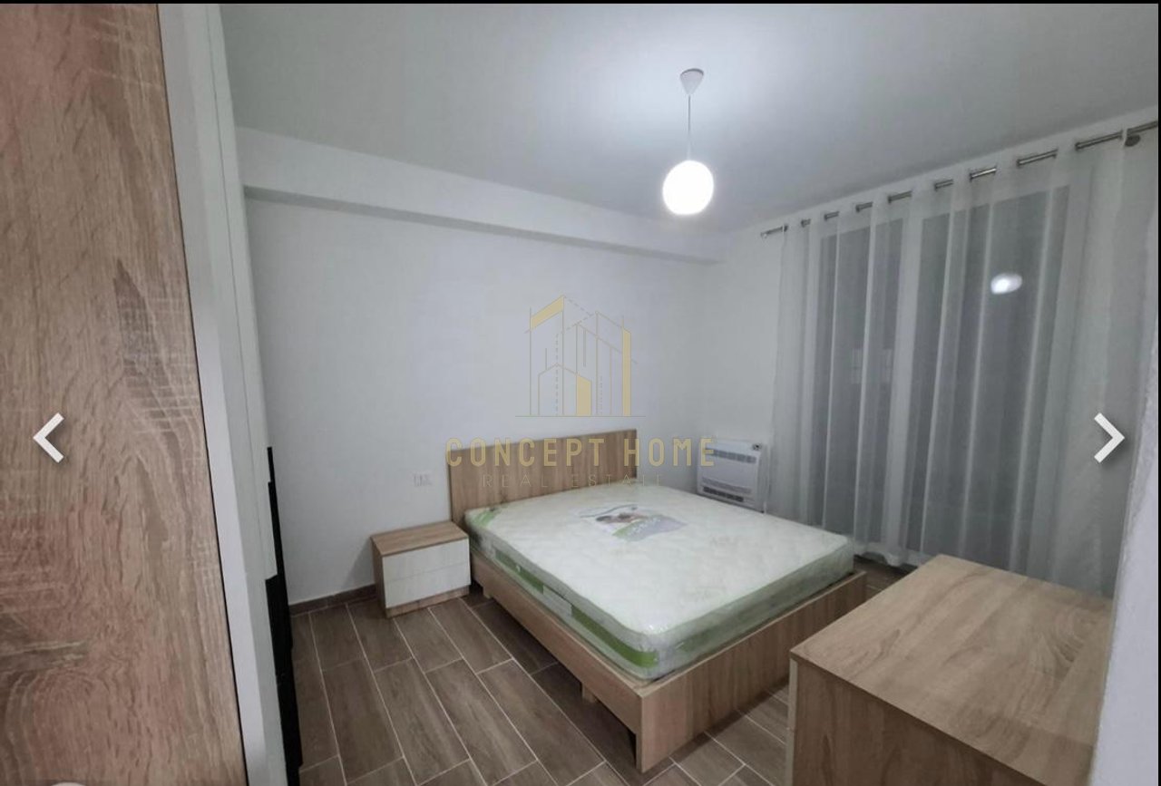 Jepet me qera apartament 2+1 ne fund te Rruges 5 Maj