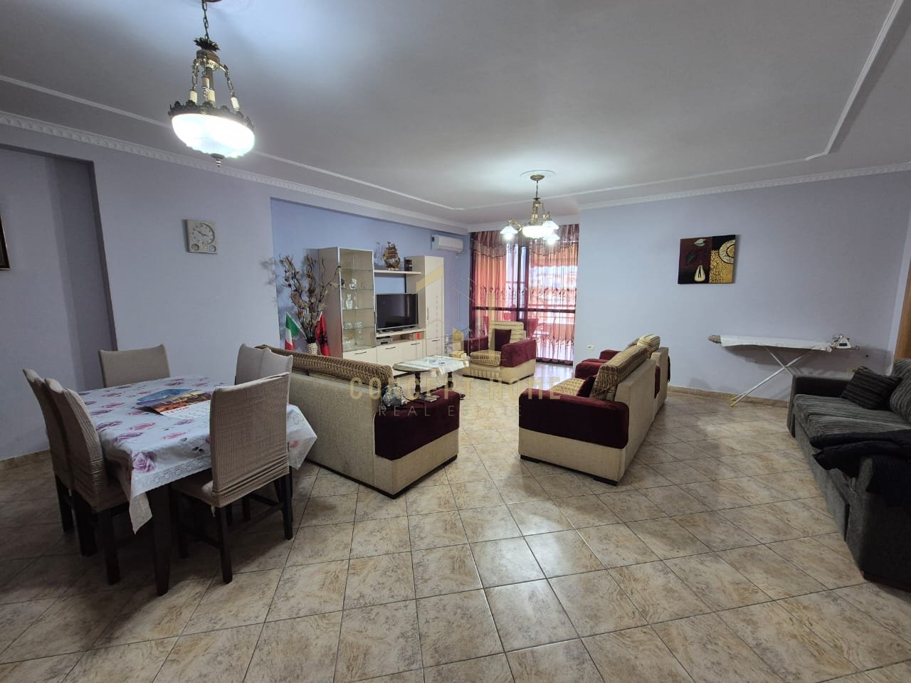 2+1 apartment for rent at Pallati me Shigjeta