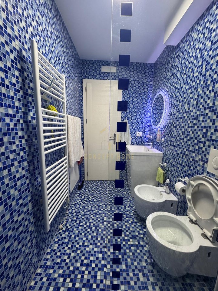 Jepet me qera apartamenti 2+1 tek Sheshi Willson