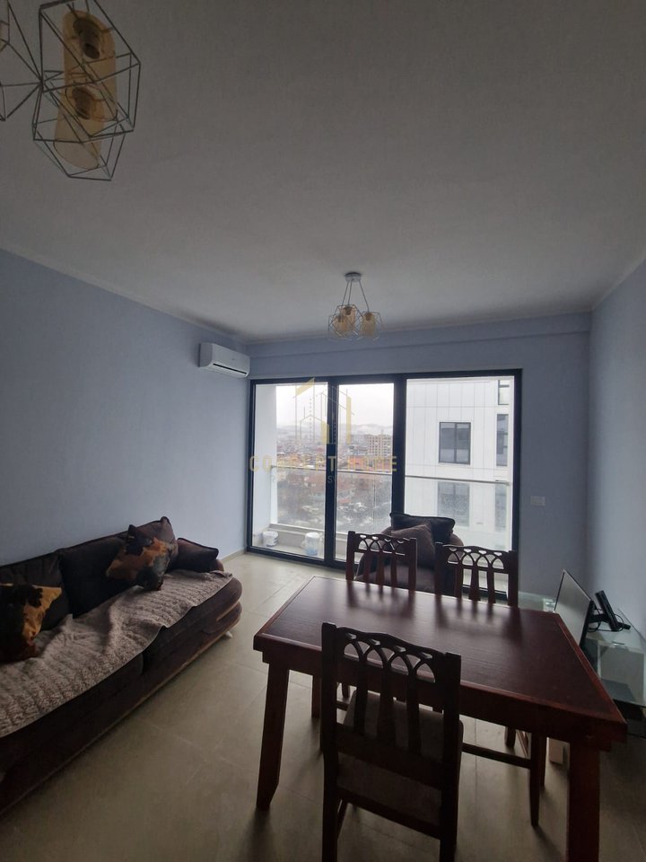 2+1 apartment for rent in Porcelan/530 Euro
