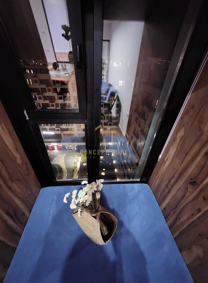 Office space for rent at 21 Dhjetori