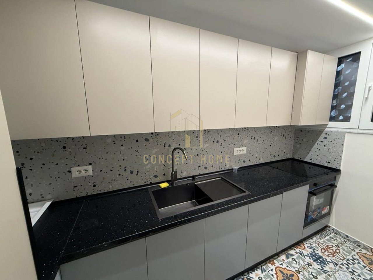 2+1 apartment for rent on Kavaja Street