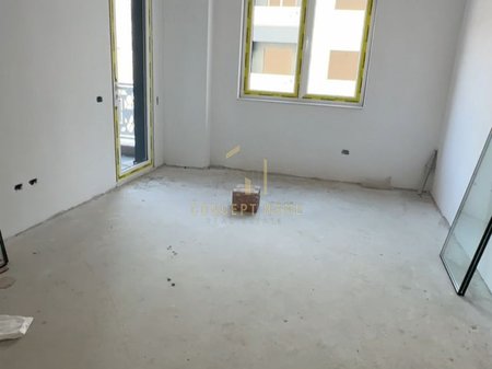 Apartament 2+1 Për Shitje në Kamëz - 77,373€ | 85.97 m²