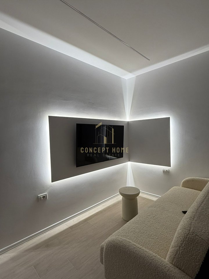 Garsoniere Moderne Me Qira tek Rruga 5 Maji, Tirana - 500€ | 40 m²