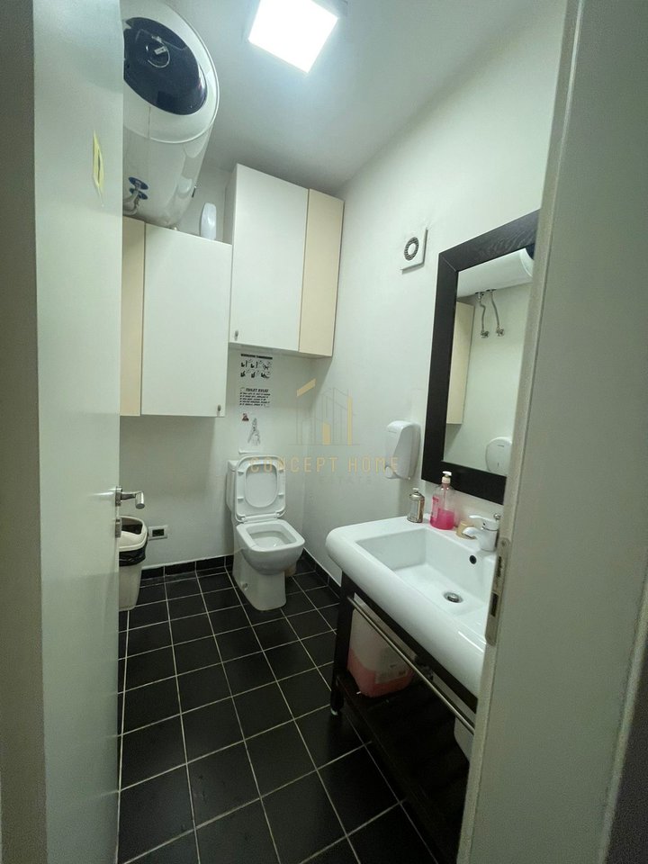 Apartment 3+1 for Sale in Bllok