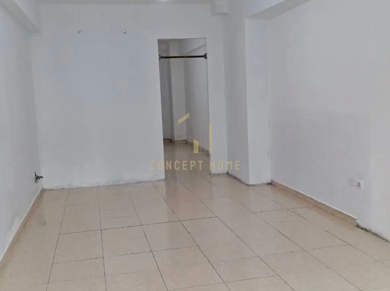 Negozio in affitto vicino a Nesharkau.

Superficie: 55m2

Organizzato:

Il negozio si trova sulla strada principale senza entrare a Nesharaku.

Posizione: Viale Gjergj Fishta
Prezzo: 80.000 Lek/mese