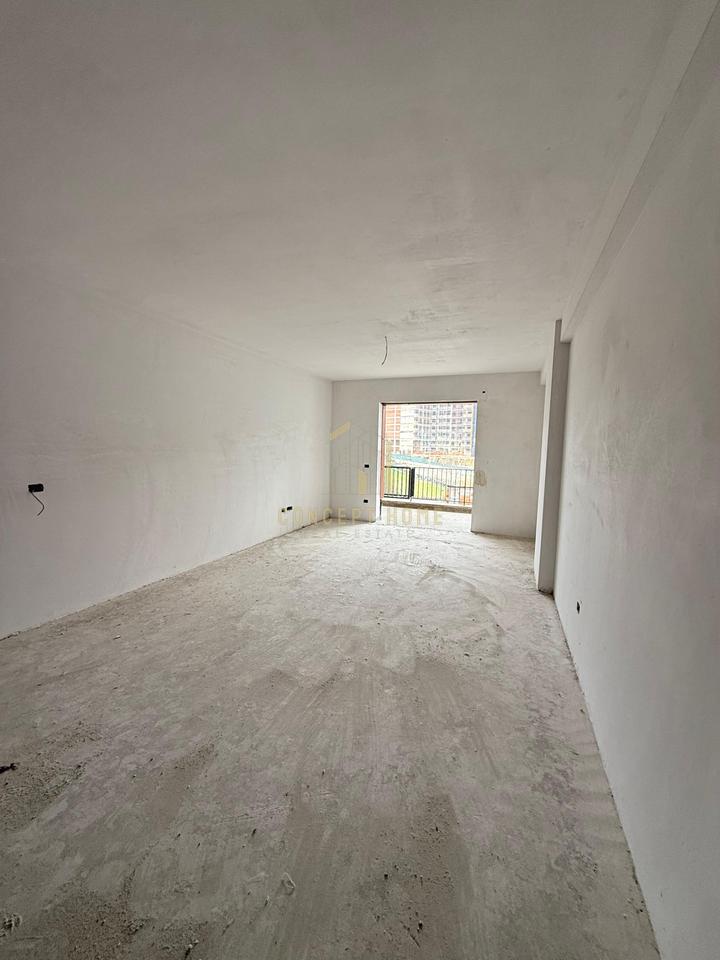 Appartamento 2+1+2 in vendita a Paksuqan (Grande Anello)