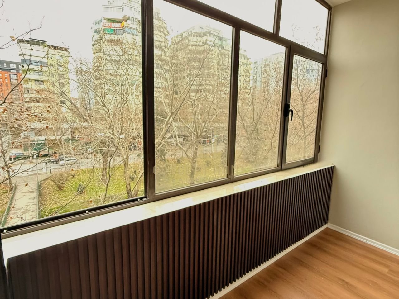 Jepet me qera Apartament 1+1 tek Bulevardi Bajram Curri