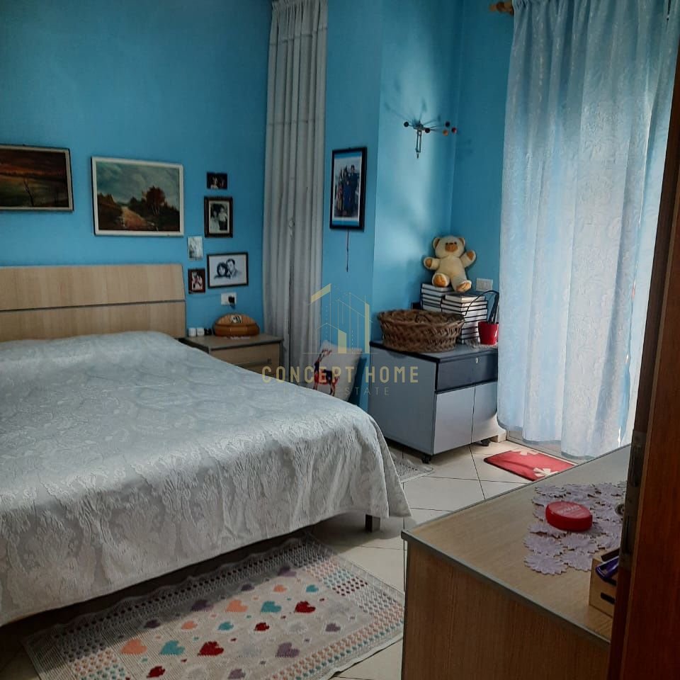 Shitet Apartament 2+1 ne Zog te zi