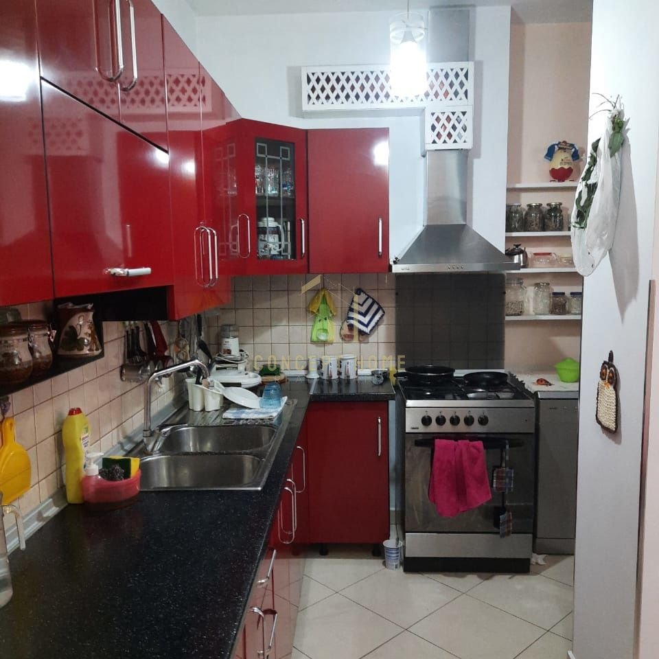 Shitet Apartament 2+1 ne Zog te zi