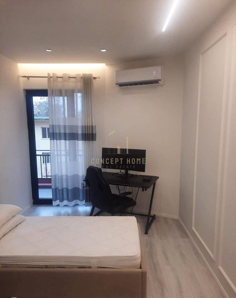 Jepet me qera apartament 2+1 tek Kompleksi Arlis(Farmacia 10)