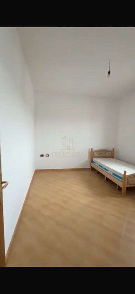 Private house for rent, duplex in Babrru \ 400 EURO