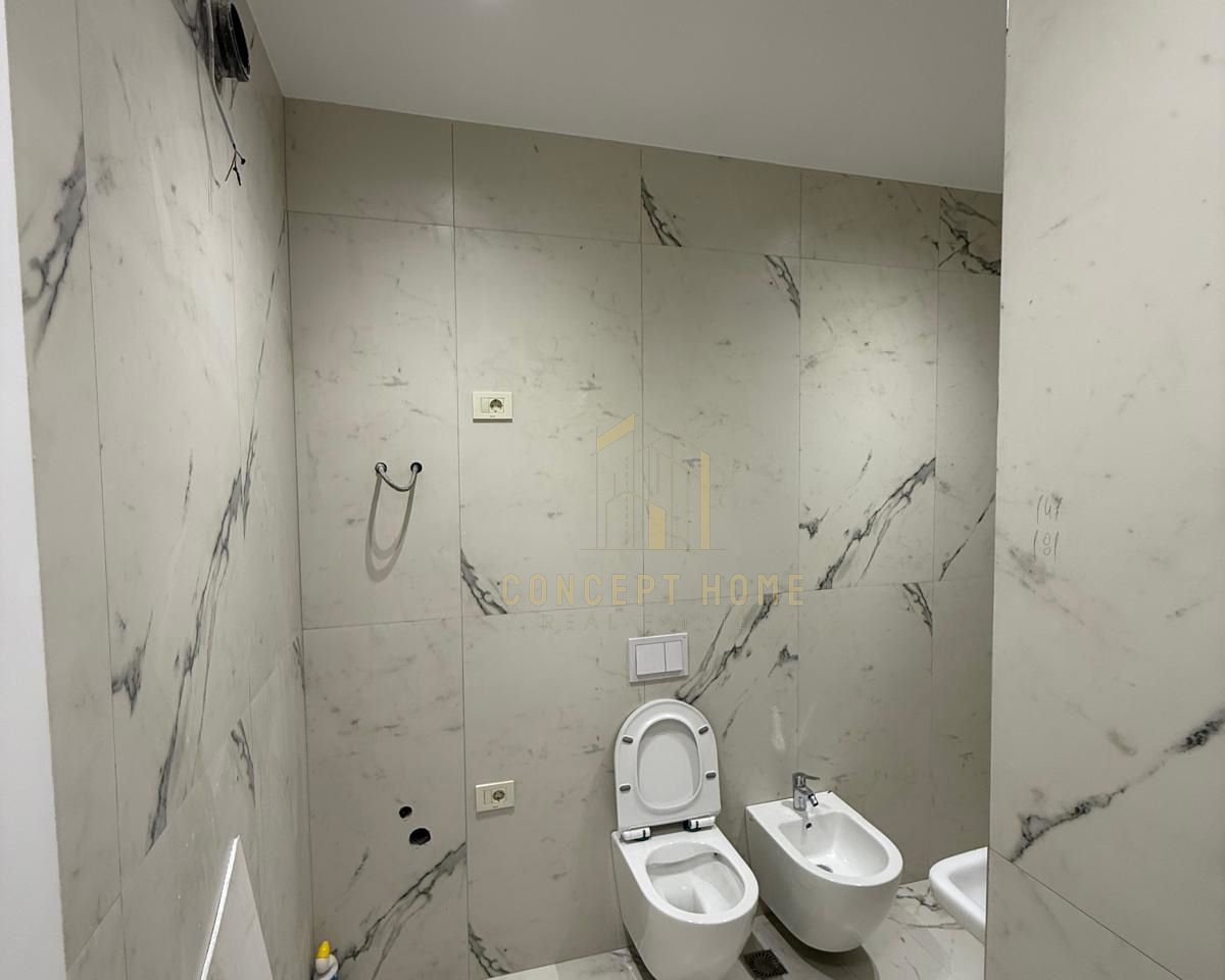 Jepet me qera Ambient per Zyra tek Mine Peza