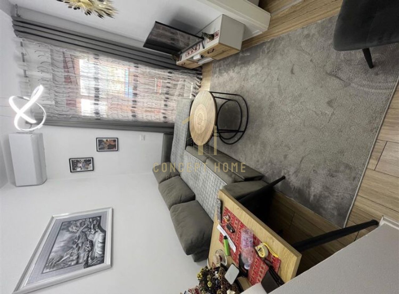 Appartamento 1+1 in affitto ad Ali Dem (Mangalem)