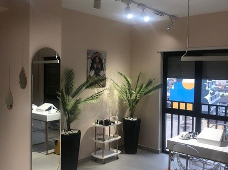 Office 3+1+2 For Rent at Selvia, Tirana - 750€ | 116 m²
