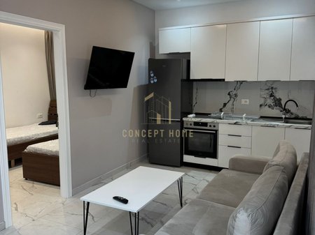 Apartament 1+1 Me Qira në Rruga 5 Maji, Tiranë - 450€ | 55 m²