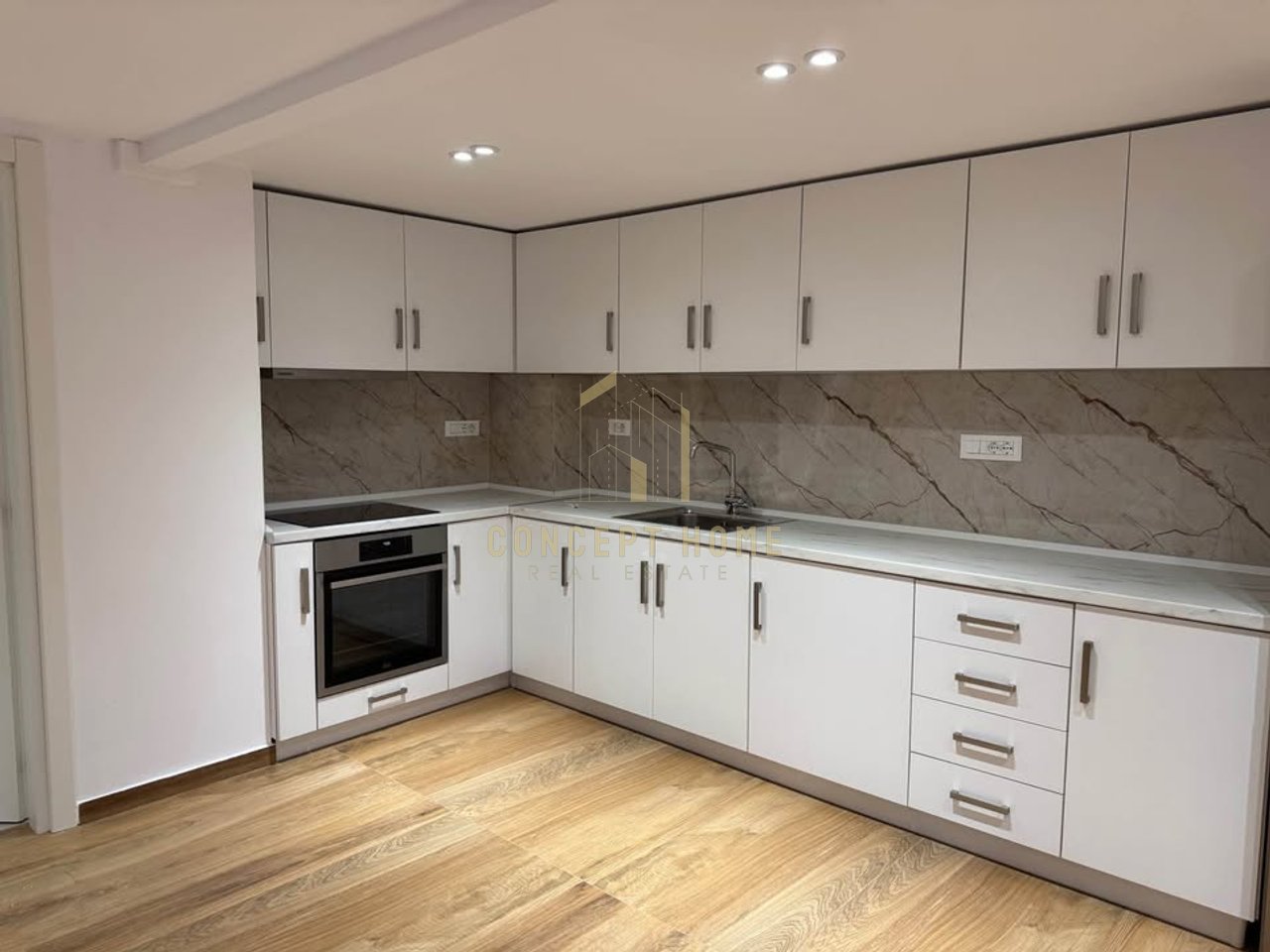 Jepet me qera Apartament 1+1 tek Kodra e Diellit