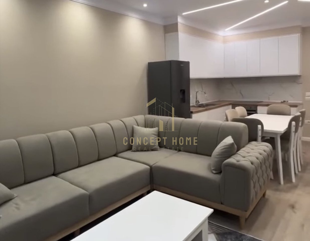 Jepet me qera apartament 2+1 Ne Paskuqan