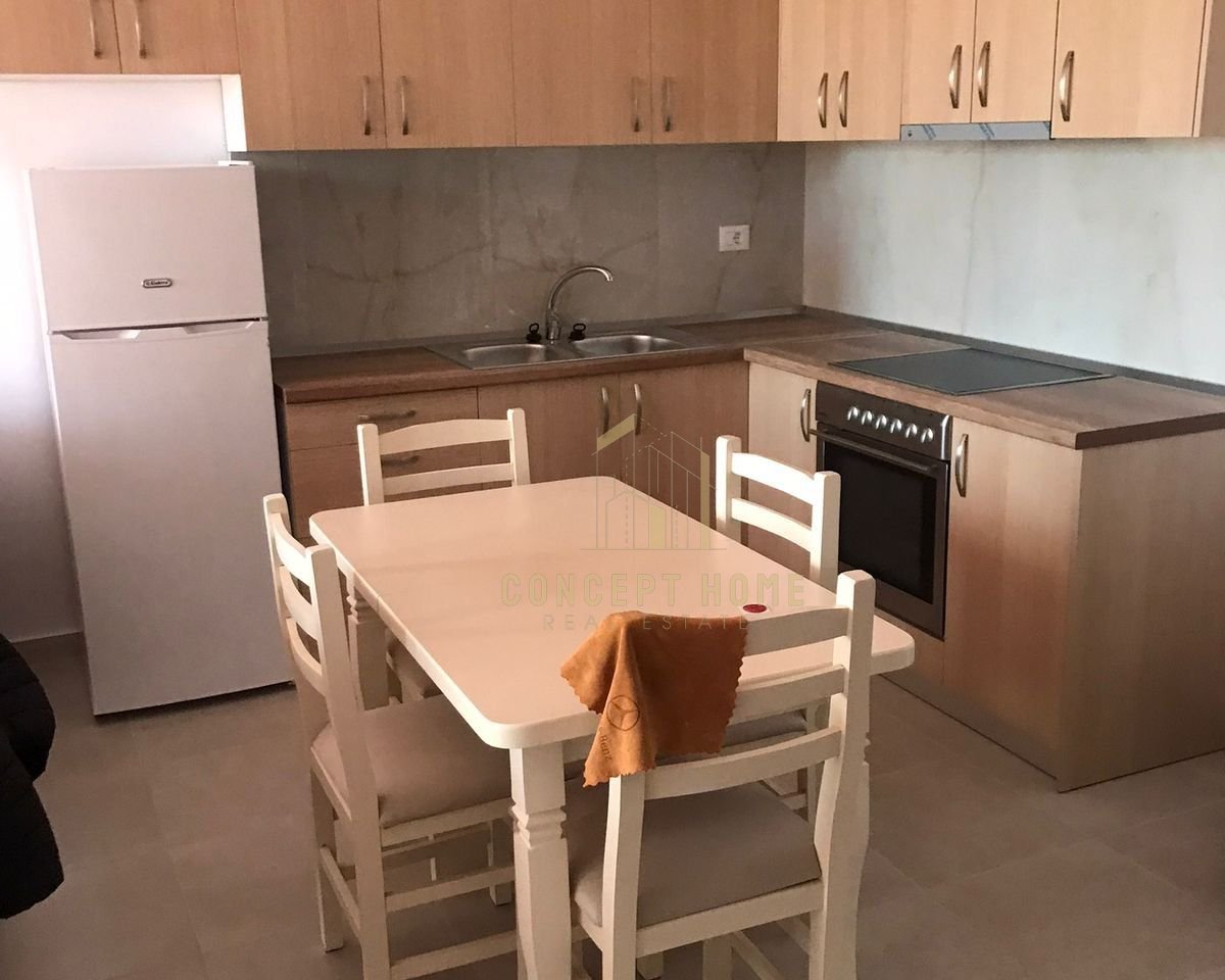 Jepet me qera apartament 1+1ne Yzberisht