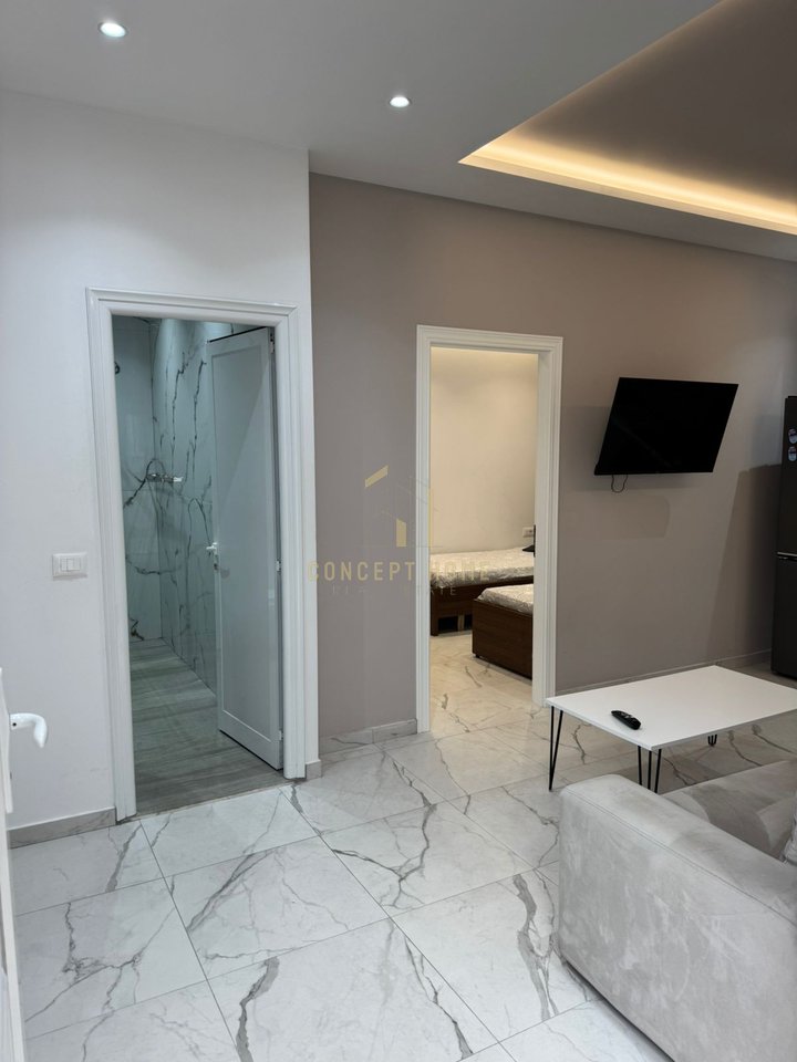 Appartamento 1+1 in Affitto in Via 5 Maji, Tirana - 450€ | 55 m²