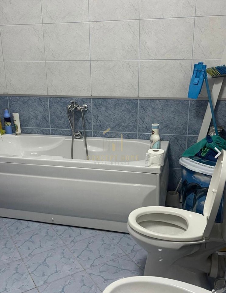 A 2+1+2 apartment is for rent on Qemal Stafa Street.