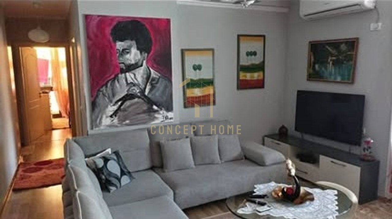 2+1 apartment for rent at Fusha e Aviacionit