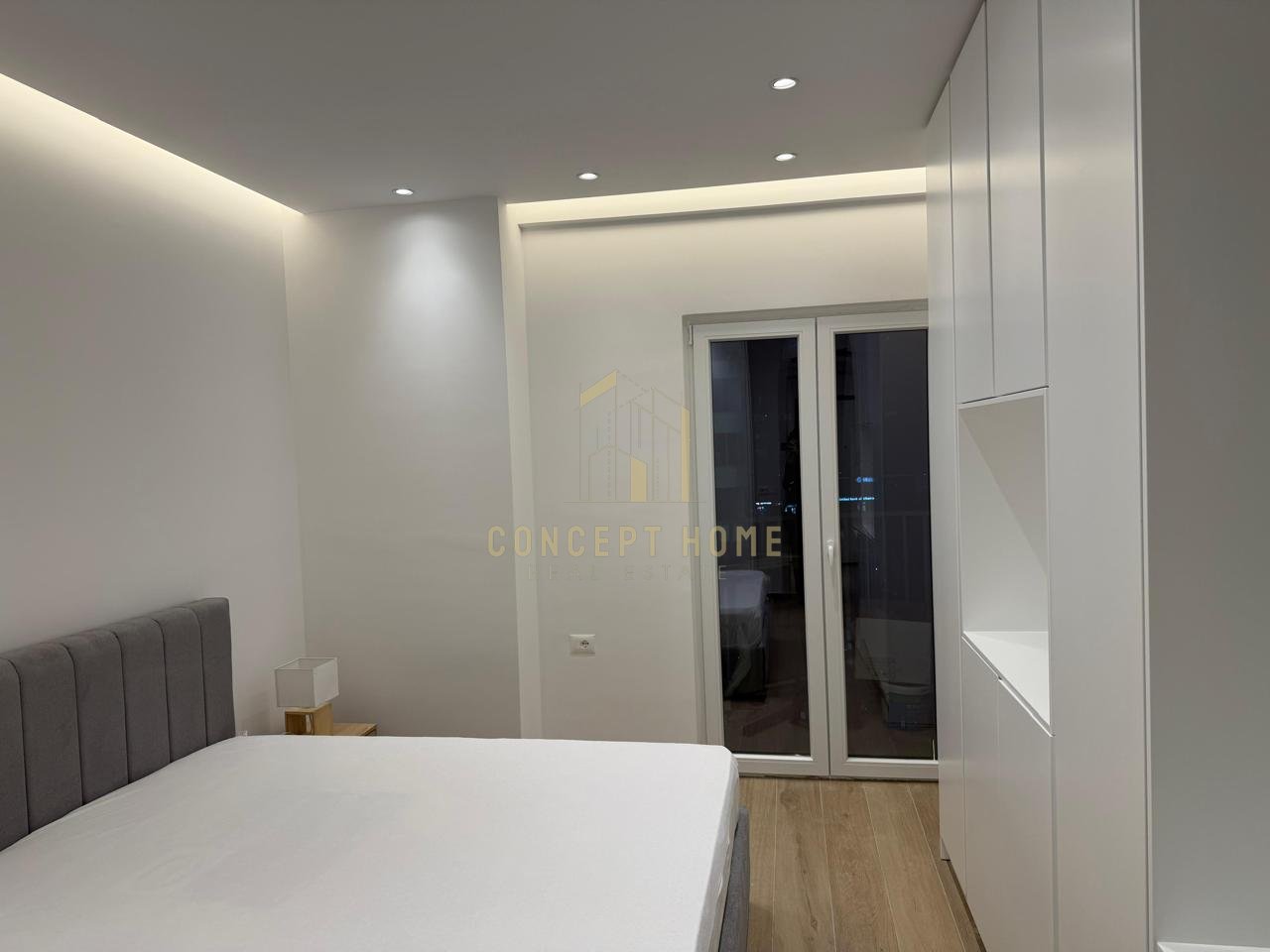 Jepet me qera apartament 1+1 ne Zog te Zi.