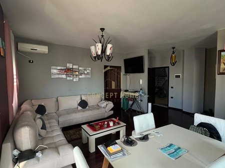 Appartamento 2+1 in affitto a Bllok