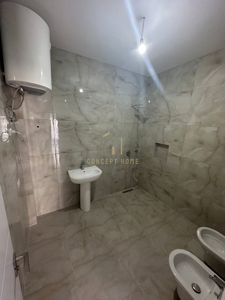 For rent 2+1+2+2 in Kamez