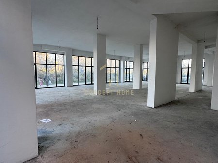 Jepet me qera ambient biznesi ne Astir