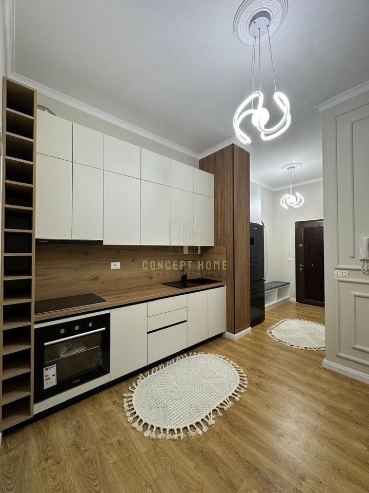 Shitet Apartament 1+1 ne Astir