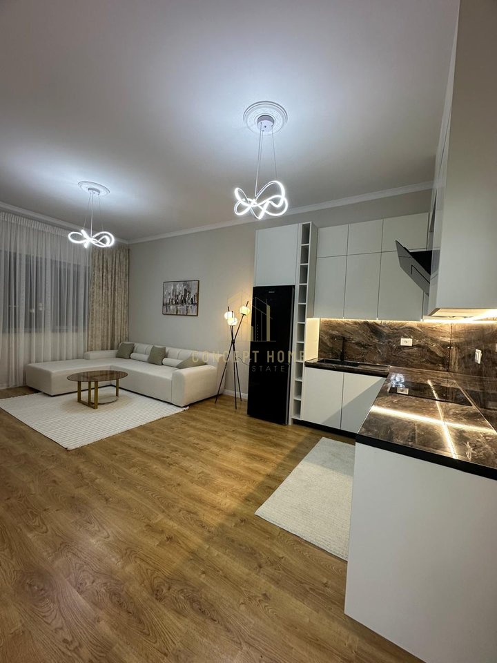 Shitet Apartament 2+1 ne Astir