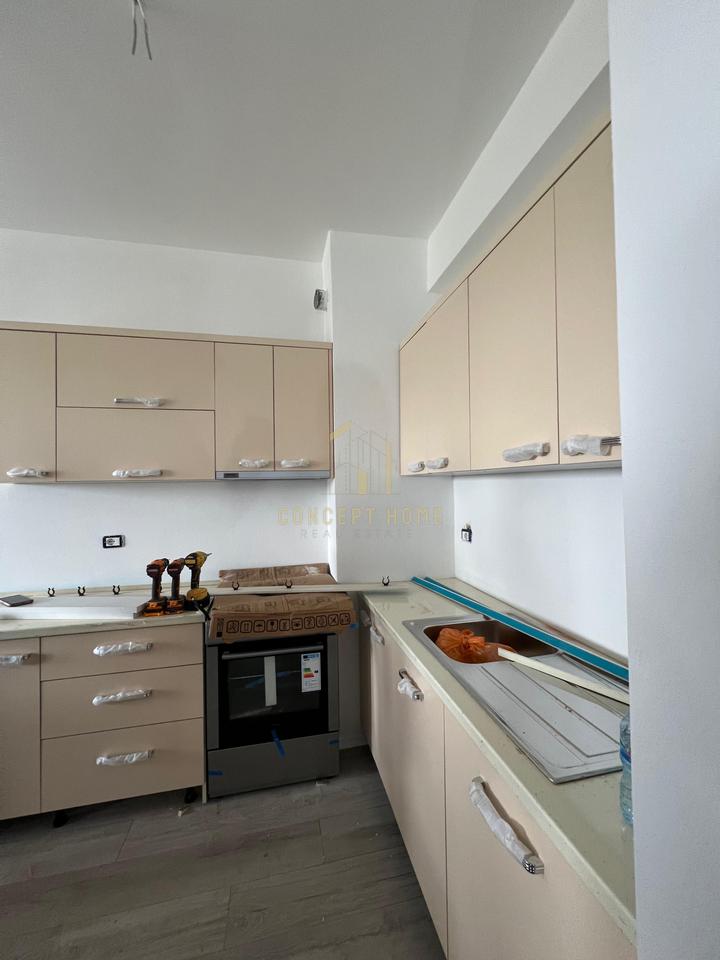 Jepet me qera apartament 1+1ne Astir.