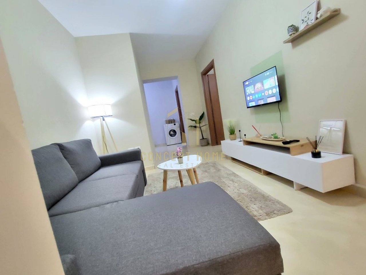 Jepet me qera apartament 1+1 ne Qender