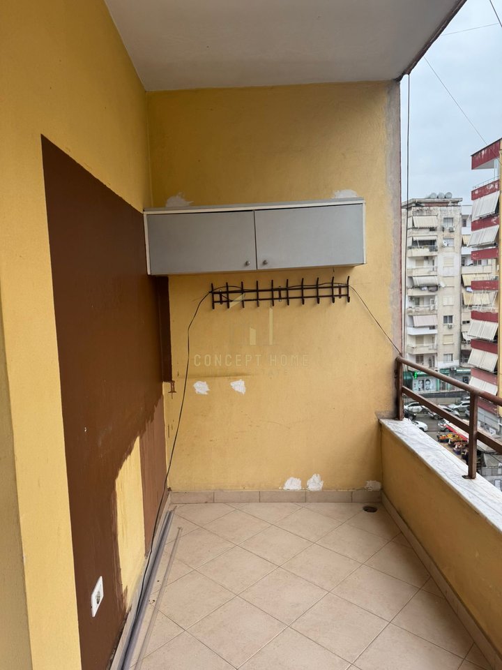 Jepet me qera apartament 2+1+2 ne Astir.