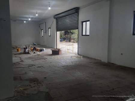 Warehouse for rent in Babrru